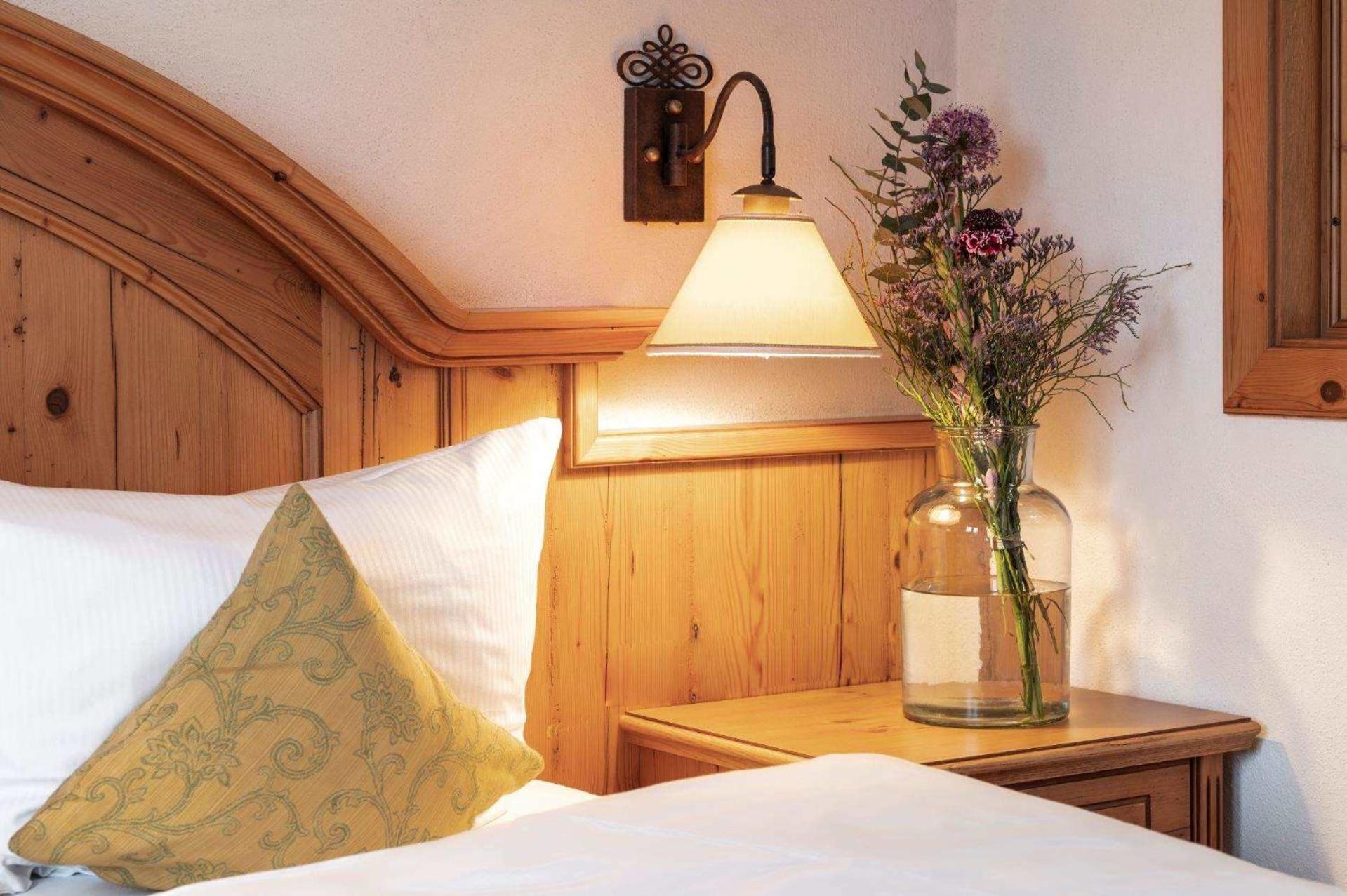 Landhotel 3Kronen Adelsdorf Екстериор снимка