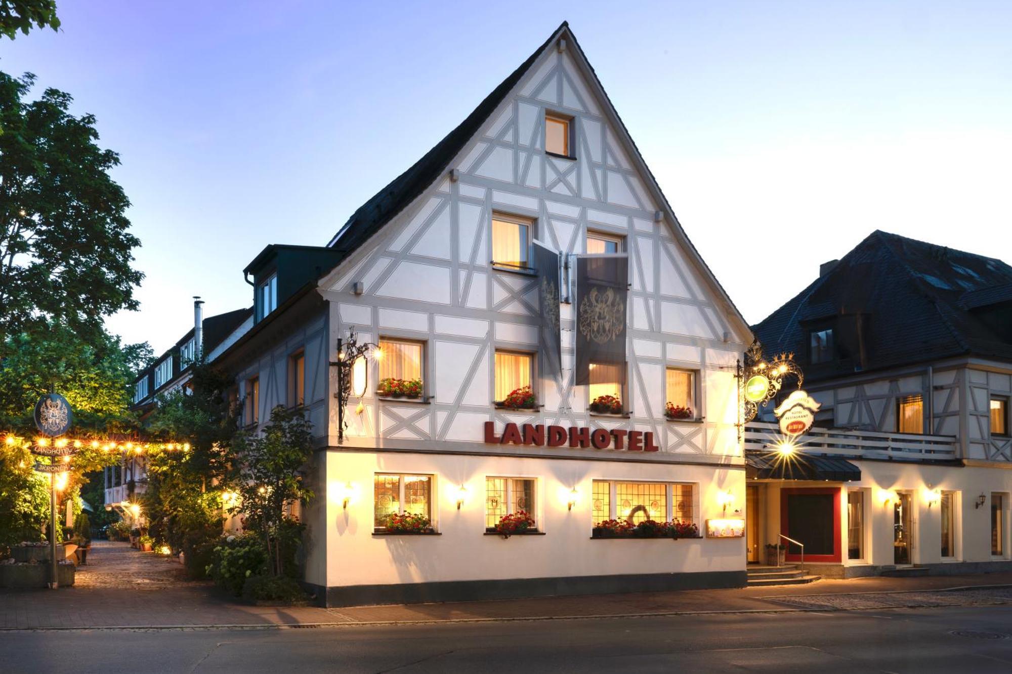 Landhotel 3Kronen Adelsdorf Екстериор снимка