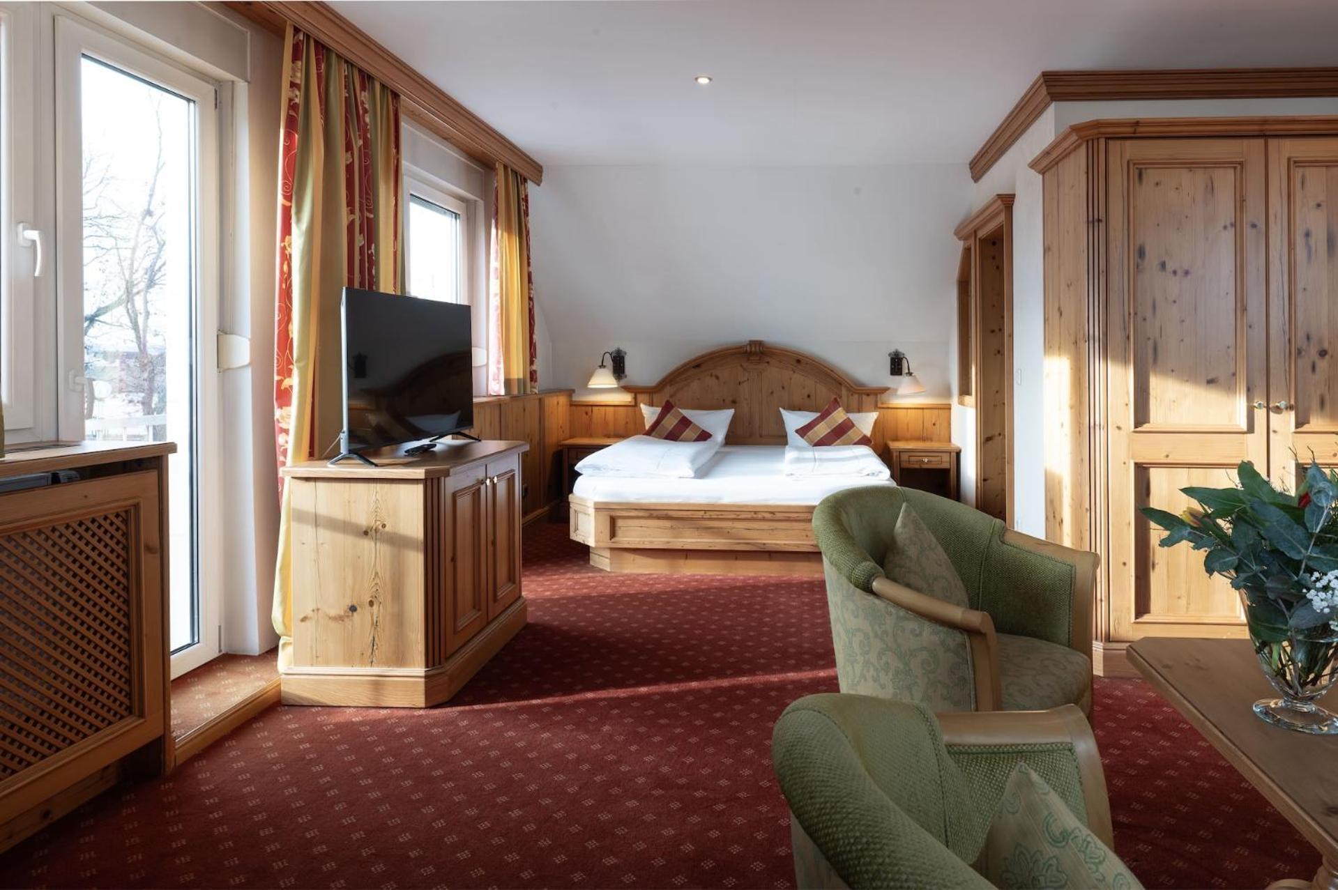 Landhotel 3Kronen Adelsdorf Екстериор снимка